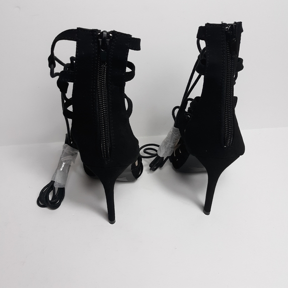 Qupid Women 6 Black Faux Suede Gladiator Shoes - Picture 6 of 8